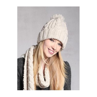 bonnet tricote main pour femme