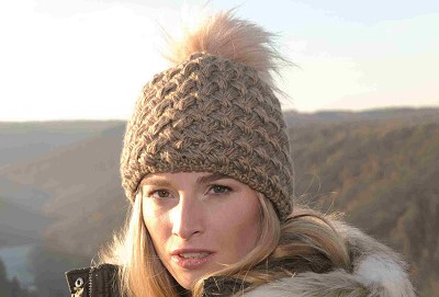 bonnet tricote main pour femme