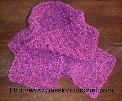 echarpe crochet modele gratuit
