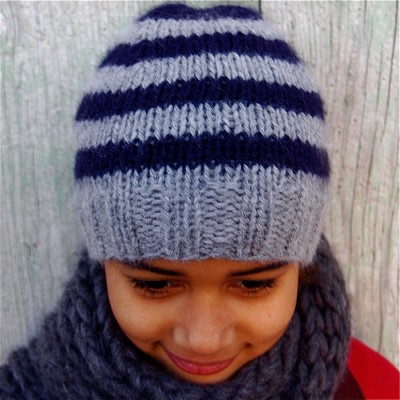 modele de bonnet a tricoter pour fille