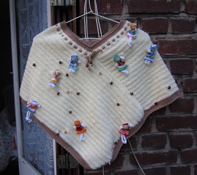 modele tricot poncho fille 2 ans