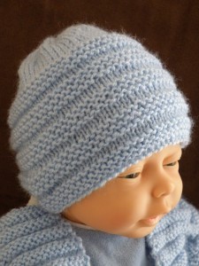 patron tricot bonnet bebe rigolo