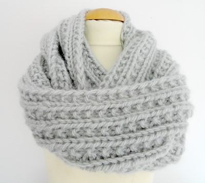 snood femme tricot gratuit