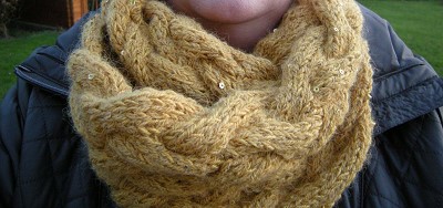 snood femme tricot gratuit