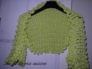 tricoter la laine pompon